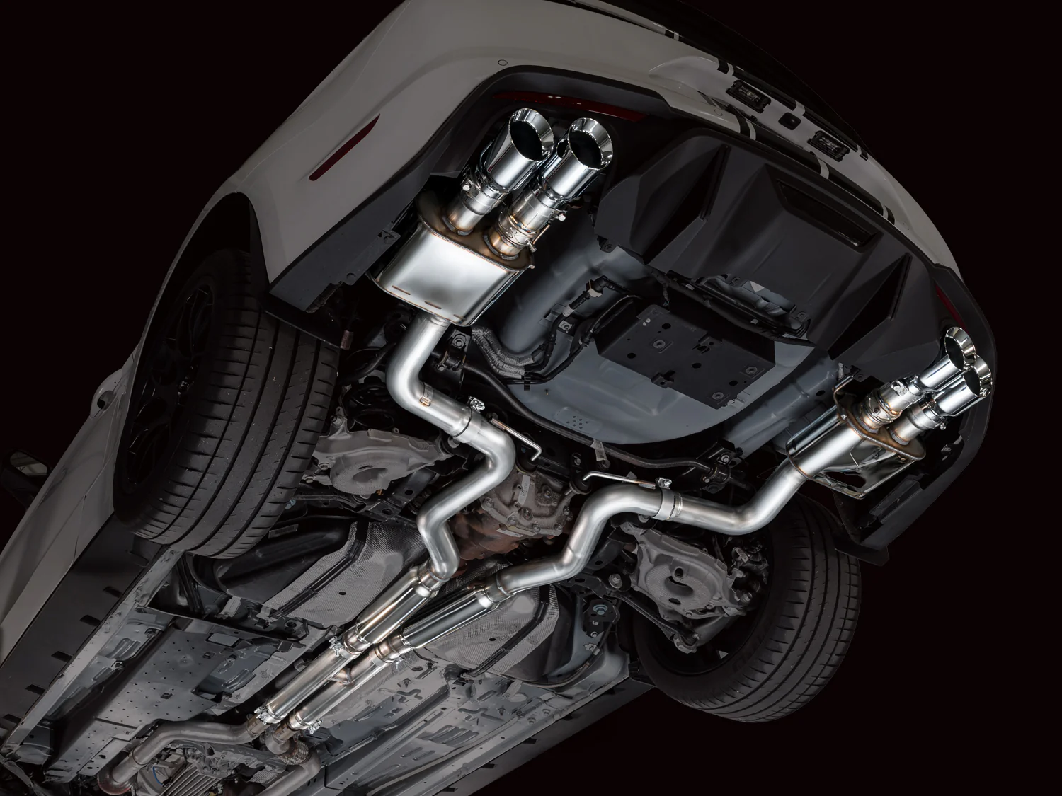 AWE Exhaust Suite for the 2018+ Ford S550 Mustang GT - Image 18