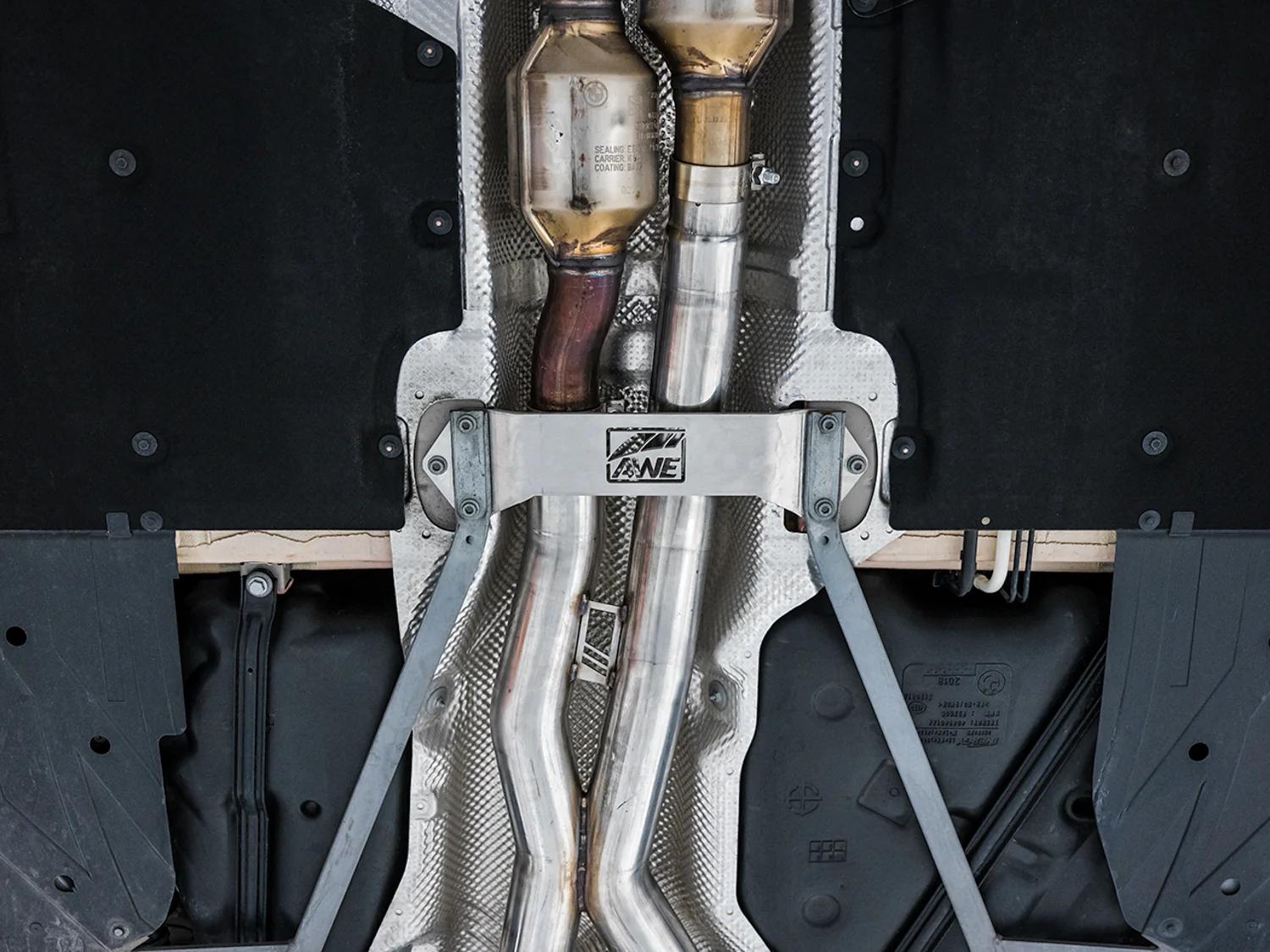 AWE Gen2 Exhaust Suite for the BMW F8X M3/M4 - Image 10
