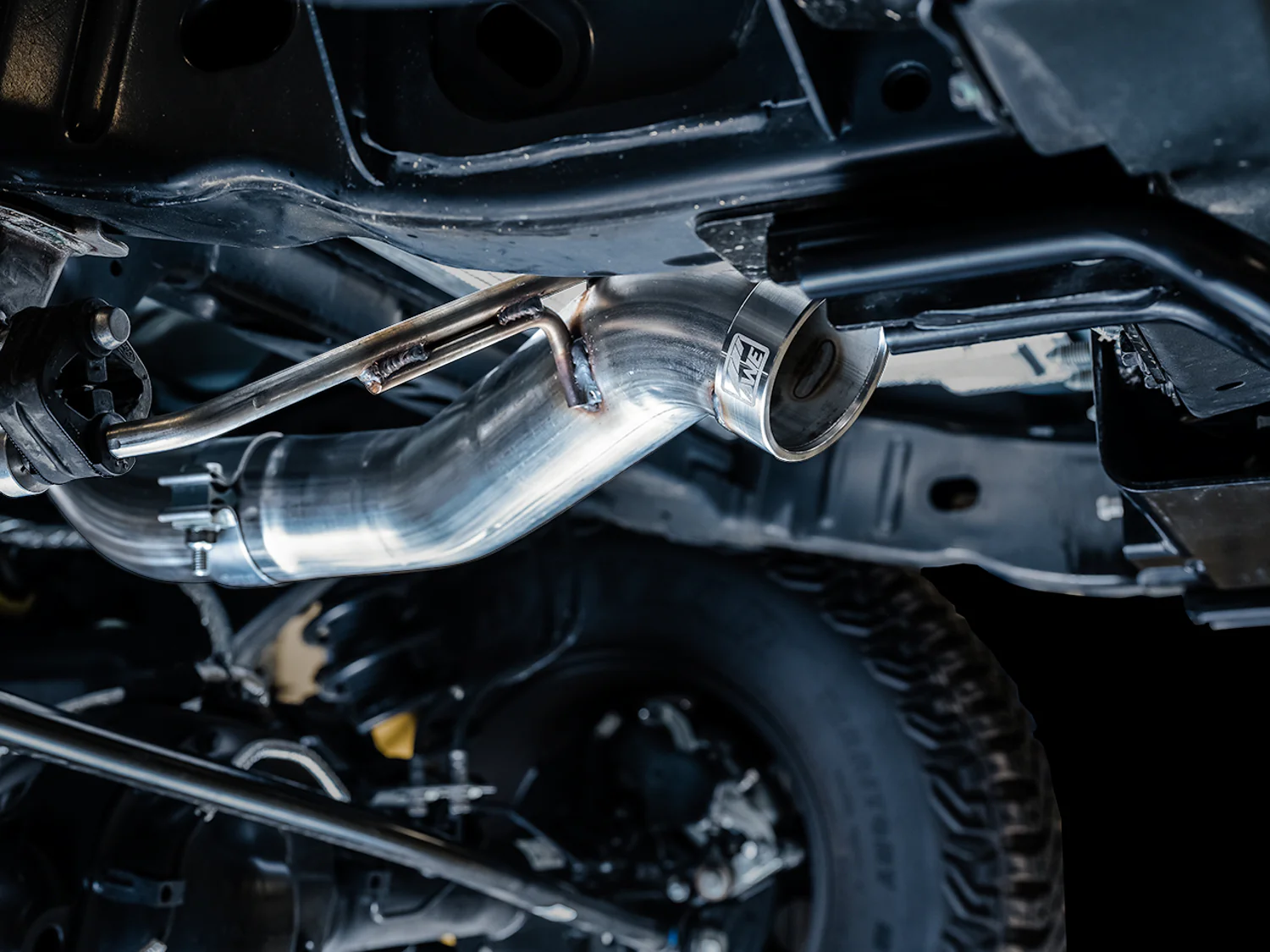 AWE 0FG Catback Exhaust Suite for the Ford Bronco 2.3T / 2.7TT - Image 39